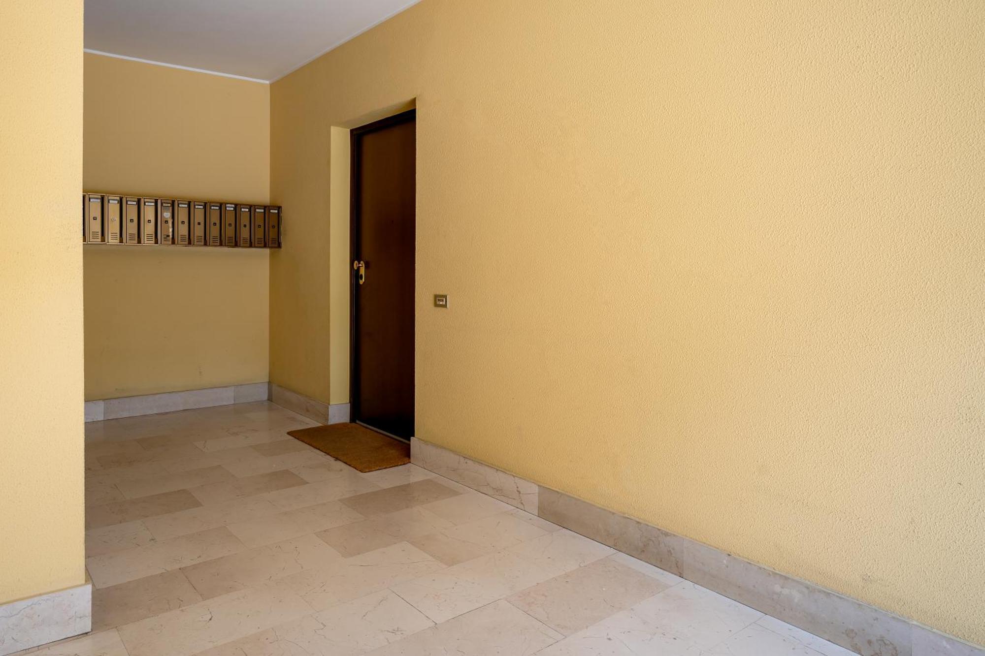 Kalbia Or Renovated, Functional, Intimate And Apartment