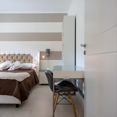 Kalbia Apartment Or Rooms Renovated, Functional, Intimate And More Cagliari Exterior photo