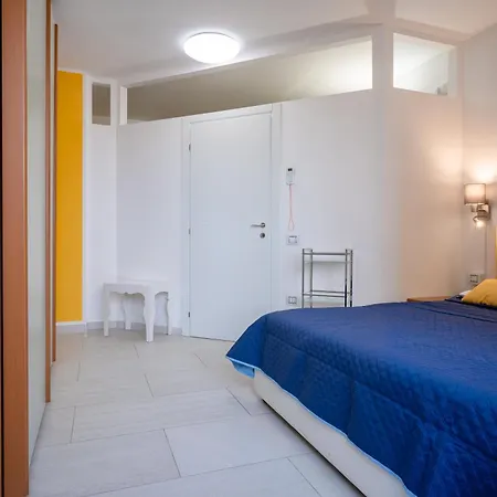 Kalbia Apartment Or Rooms Renovated, Functional, Intimate And More Cagliari Exterior photo