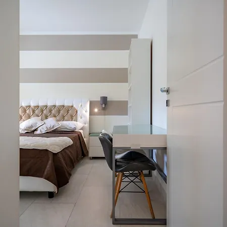 Kalbia Apartment Or Rooms Renovated, Functional, Intimate And More Cagliari Exterior photo