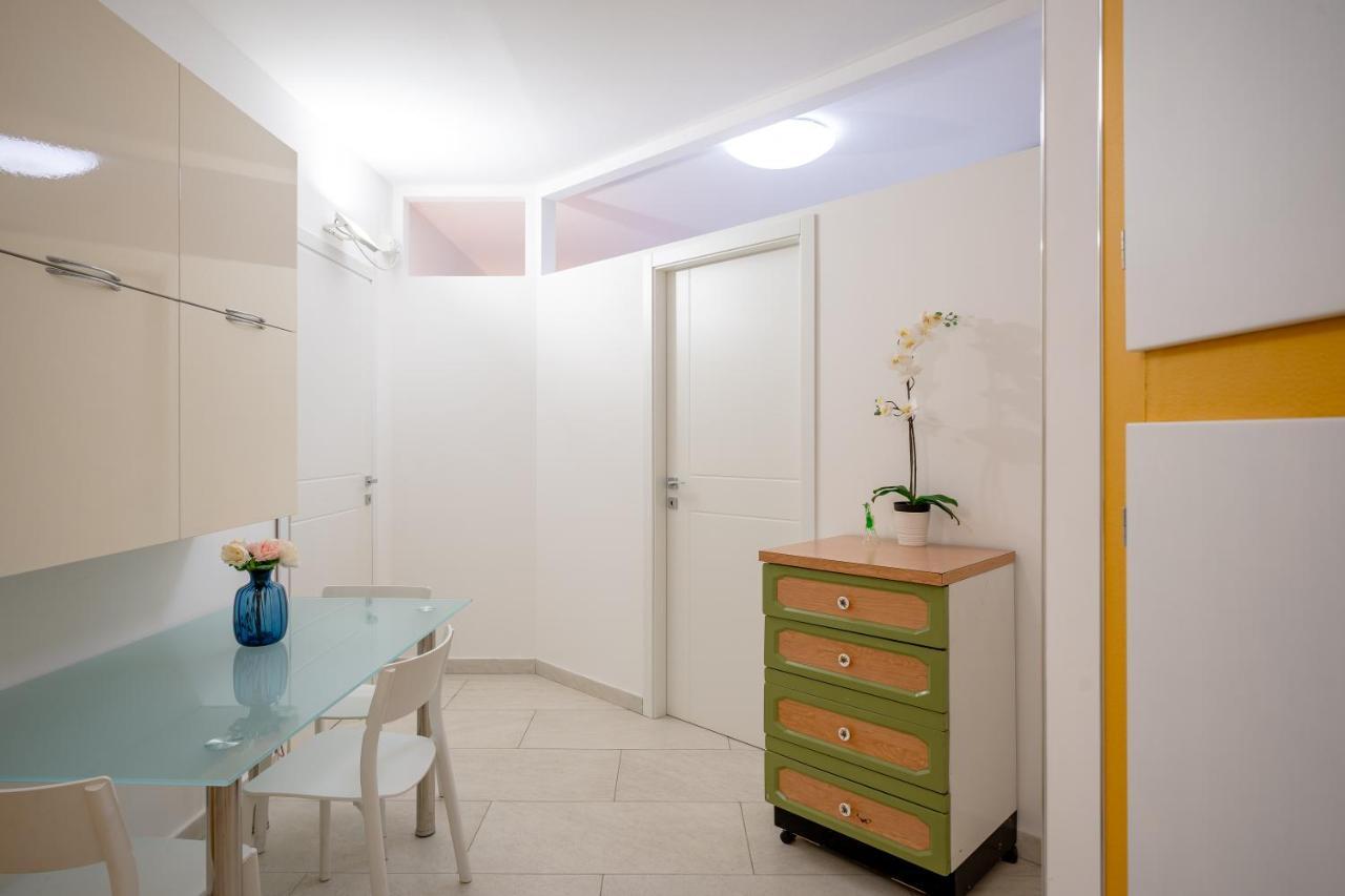 Kalbia Or Renovated, Functional, Intimate And Apartment *